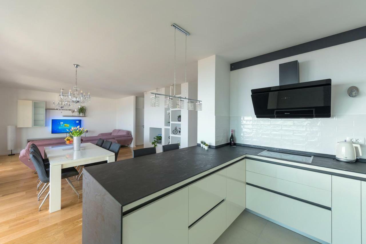 Appartamento Penthouse Jure Makarska Esterno foto