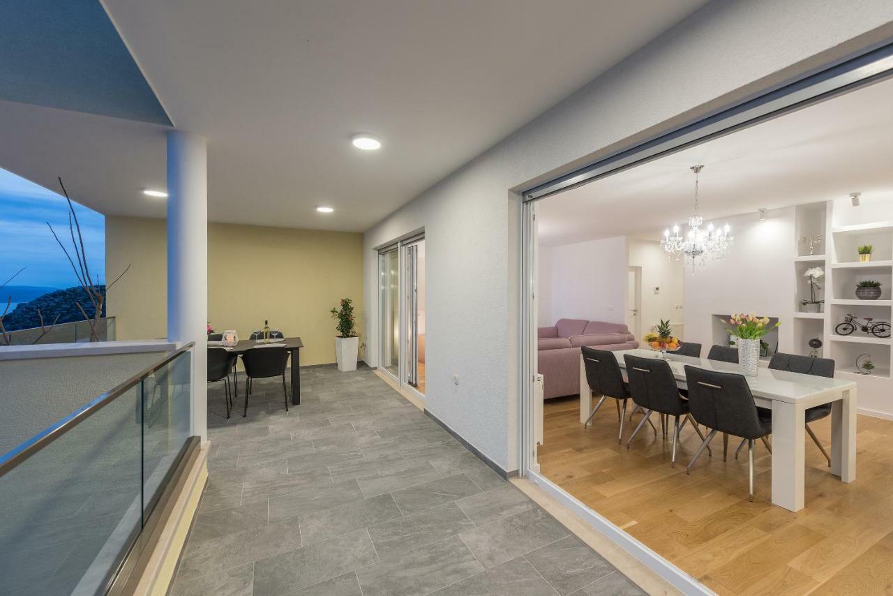 Appartamento Penthouse Jure Makarska Esterno foto