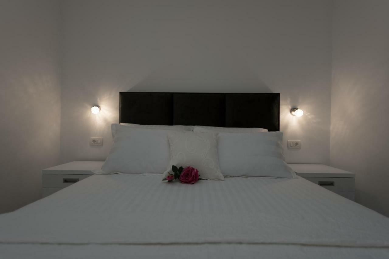 Appartamento Penthouse Jure Makarska Esterno foto