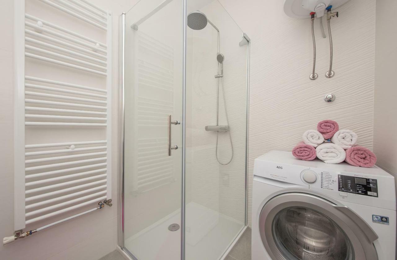 Appartamento Penthouse Jure Makarska Esterno foto